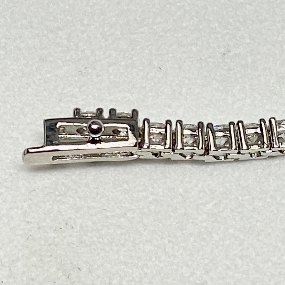 Cesca Vanna Dazzling Silvertone Tennis Bracelet 8